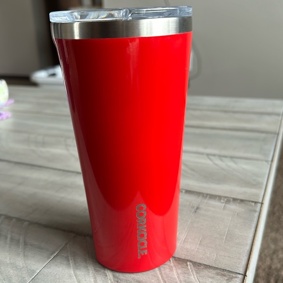 Corkcicle Other - Corkcicle red 16 oz tumbler like new!